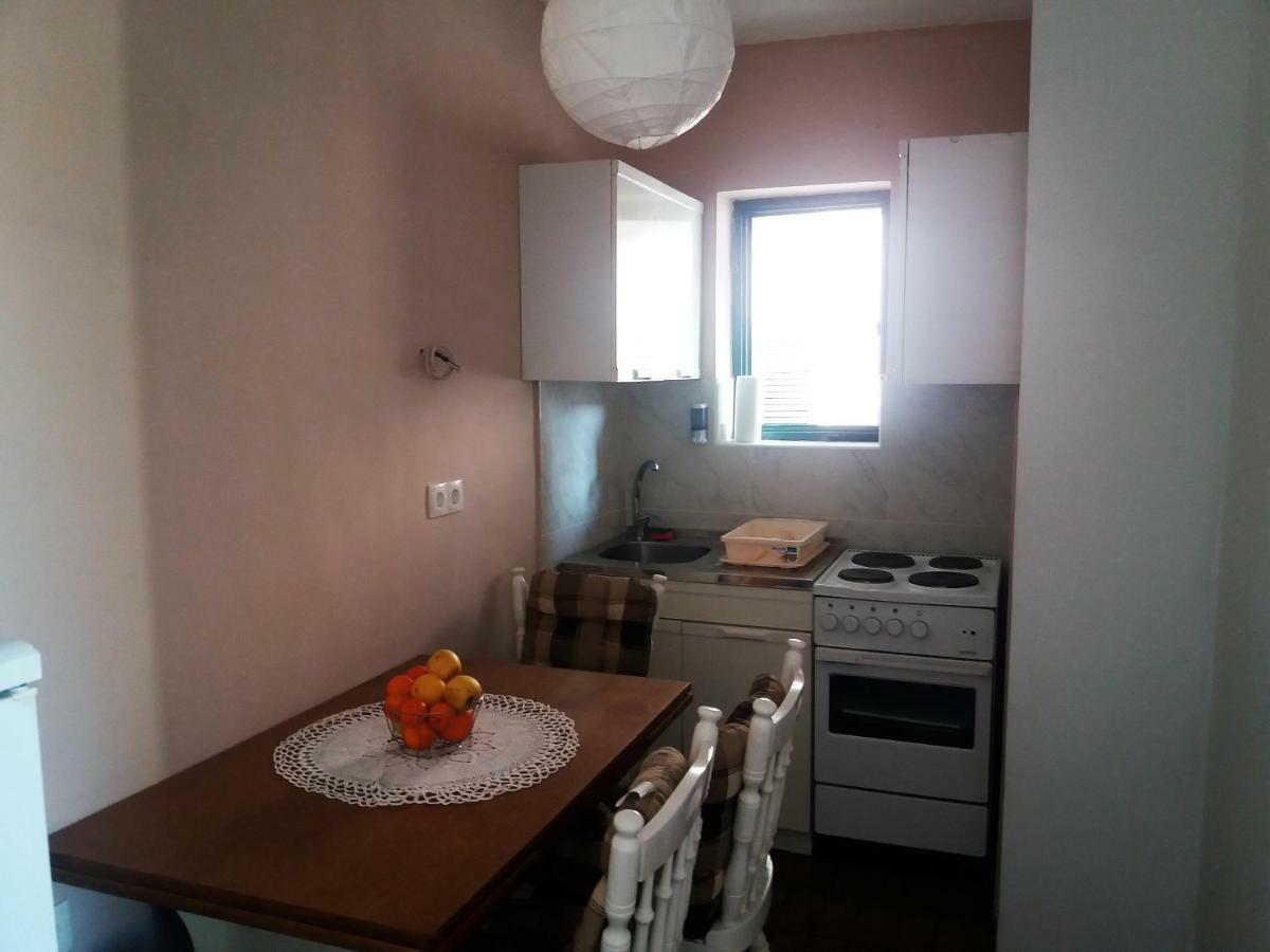 Marty Apartment Рогозниця Екстер'єр фото