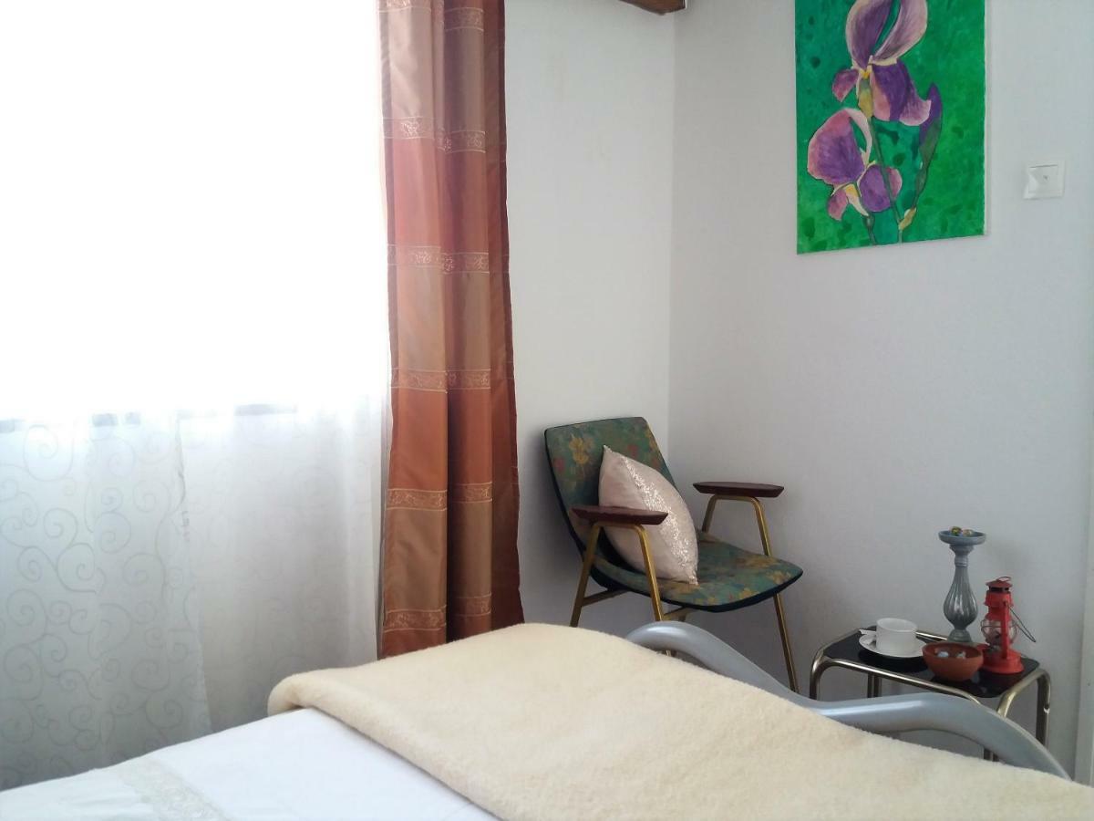 Marty Apartment Рогозниця Екстер'єр фото